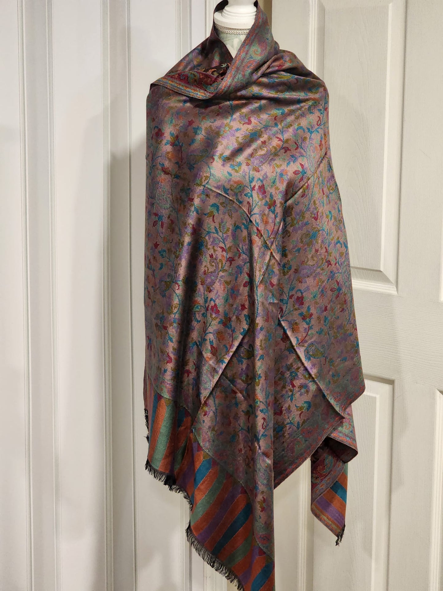 Silk Shawls OA16 J